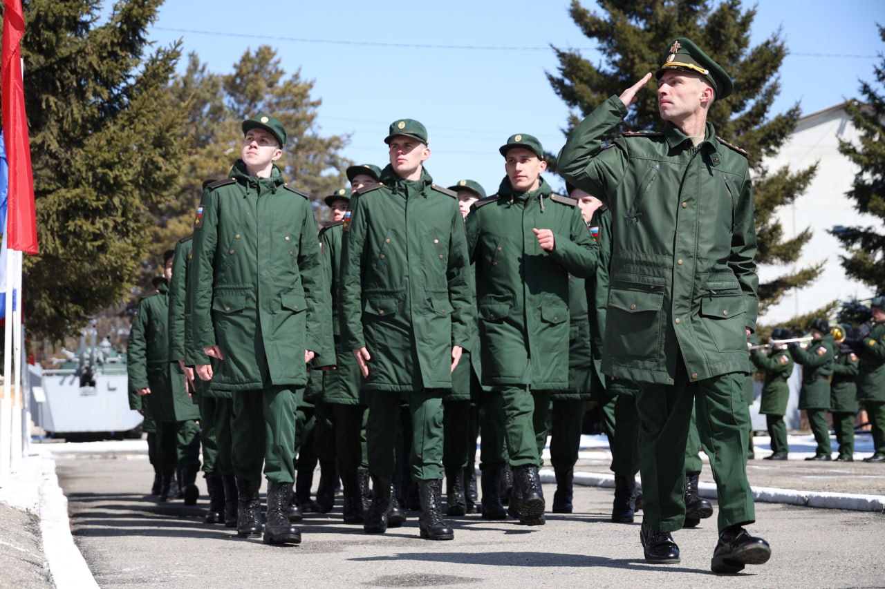 2,4 тысячи призывников отправятся в ВС РФ из Иркутской области осенью 2025
