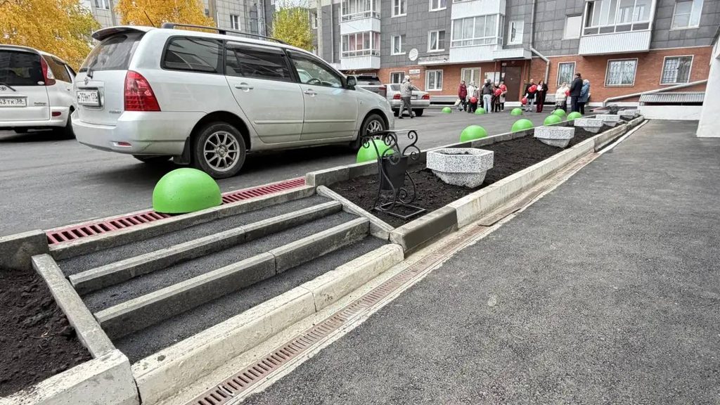 Итоги благоустройства подводят депутаты Думы Иркутска (фоторепортаж)