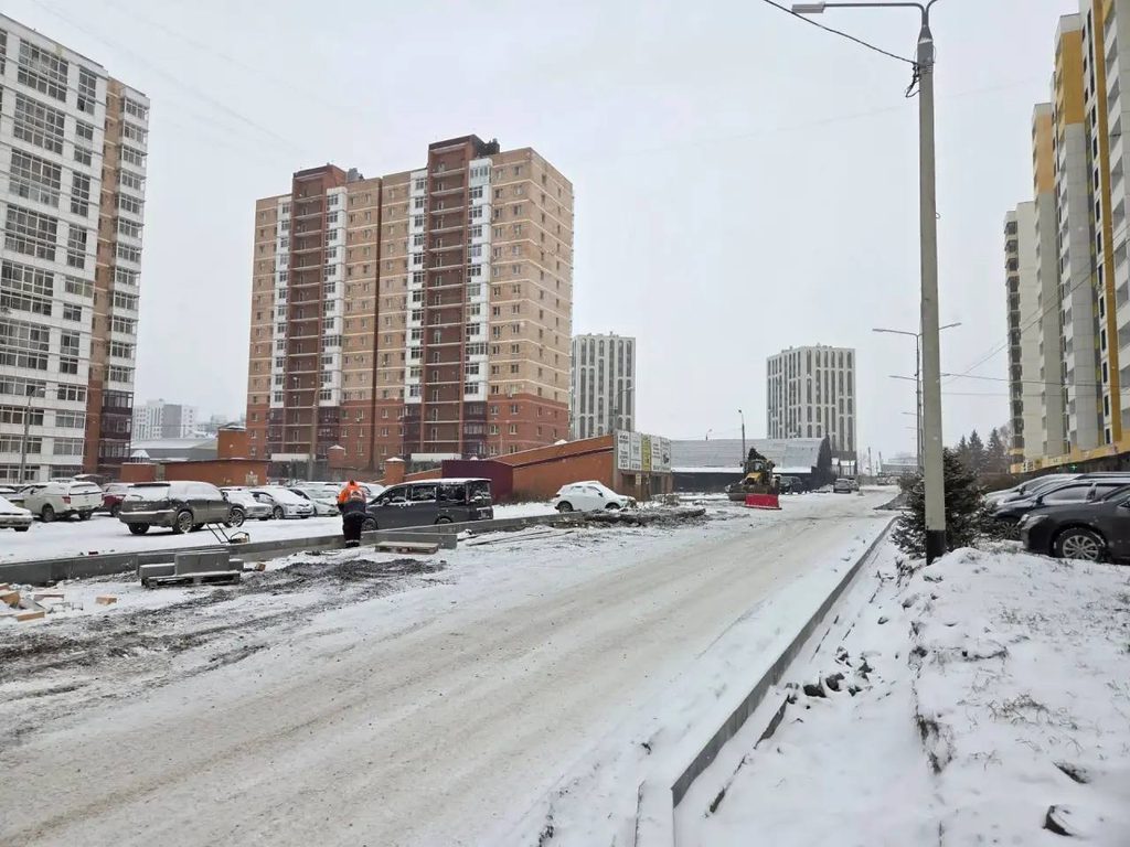 Ремонт дорог и дворов завершается на депутатских округах (фоторепортаж)